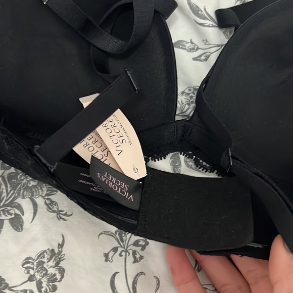 Victoria secret padded bra - Picture 7 of 9